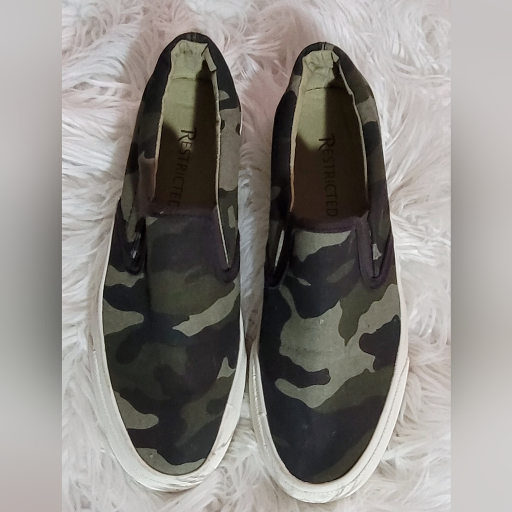 Restricted Shoes Camo Slip On Platform Sneakers